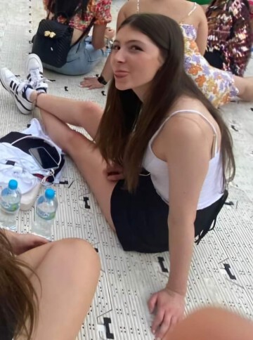 1719635359802-2.jpg